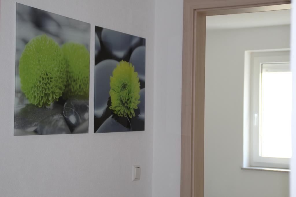 Apartment Falvig Inkl. Kueche Bad Schonborn Exterior foto